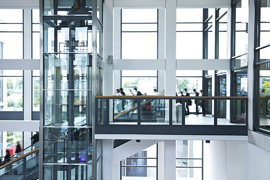 商超內(nèi)觀光電梯效果圖