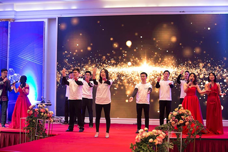 辛格林電梯年會表演節目 - 副本_副本.jpg 辛格林電梯年會表演節目 - 副本_副本.jpg