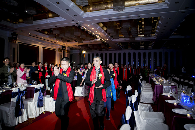 紅毯進場 - 副本_副本.jpg 紅毯進場 - 副本_副本.jpg