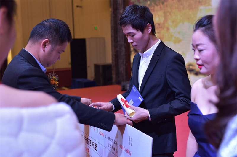 辛格林電梯表彰優秀員工 辛格林電梯表彰優秀員工