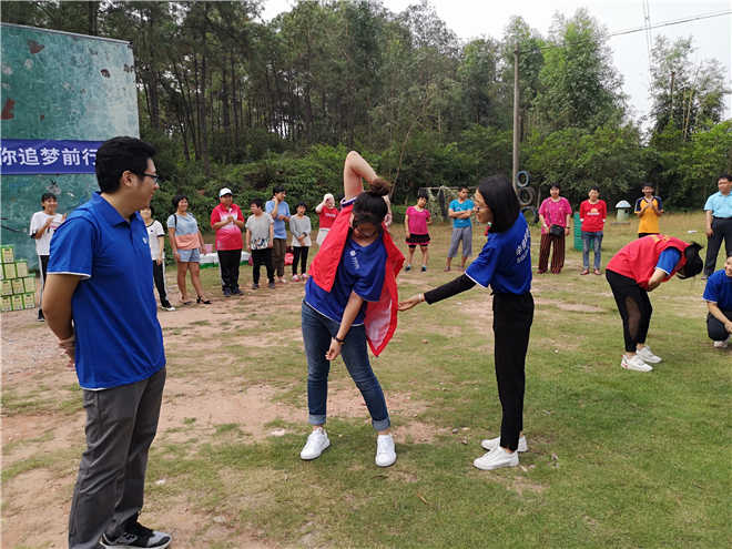 辛格林電梯關愛特殊群體 辛格林電梯關愛特殊群體