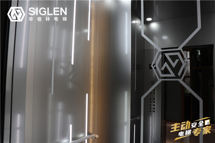 IMG_2996.JPG IMG_2996.JPG