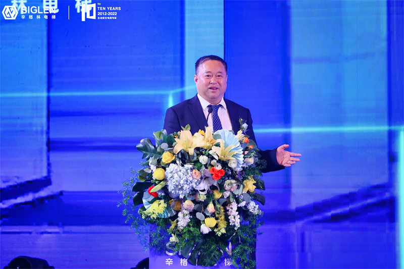 MIA_6966.jpg MIA_6966.jpg