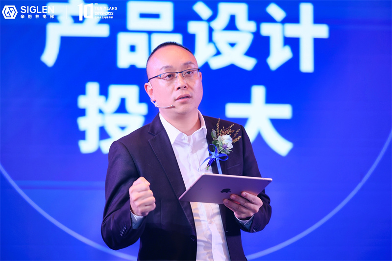 MIA_7037.jpg MIA_7037.jpg