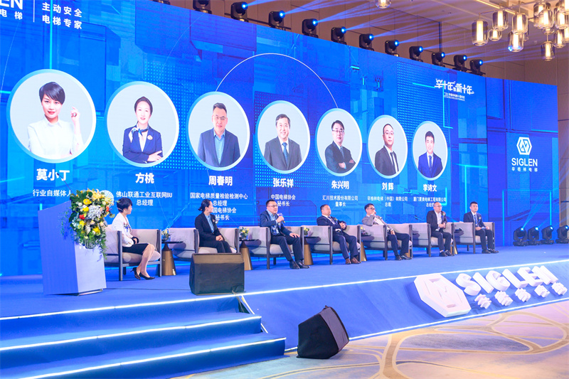 NBB_7113.jpg NBB_7113.jpg