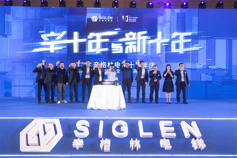 YESF0201.jpg YESF0201.jpg