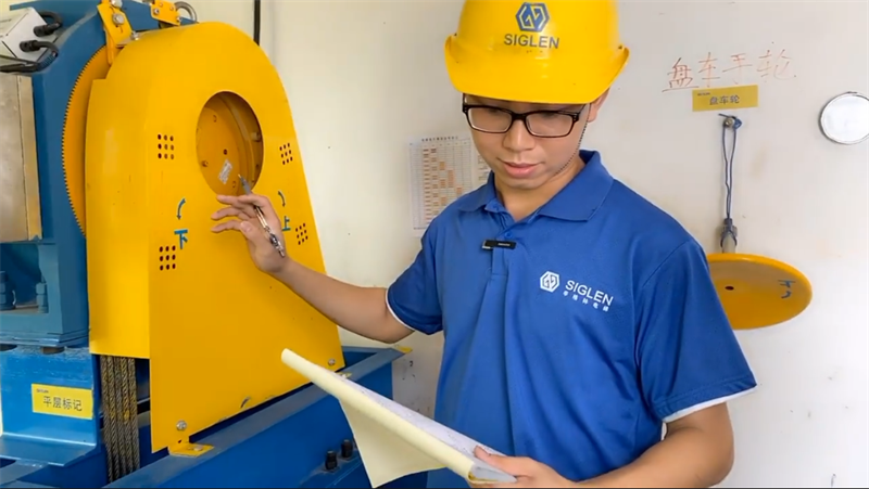 家用電梯小型多少錢,家用小型電梯,<a href='http://m.mdlfqgn.cn/jydt.htm' class='keys' title='點擊查看關于家用電梯的相關信息' target='_blank'>家用電梯</a>小型多少錢一臺