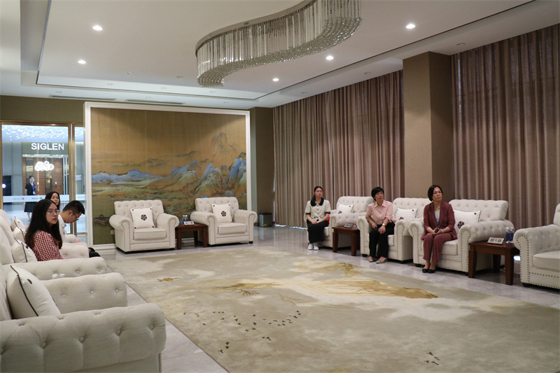 IMG_6865.jpg IMG_6865.jpg