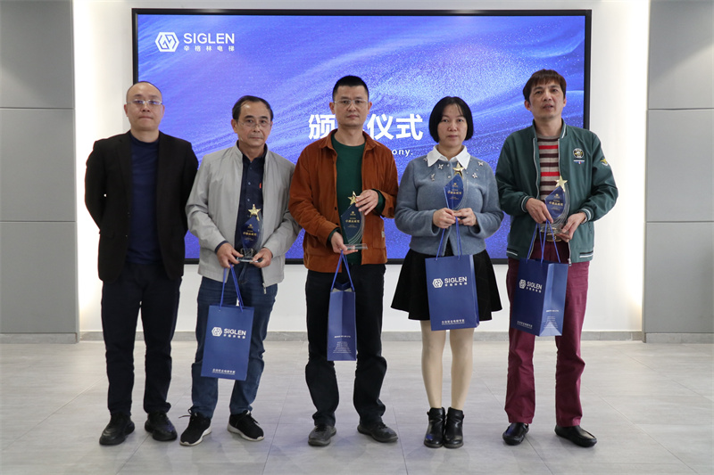 IMG_0409.jpg IMG_0409.jpg